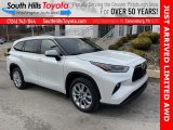 Wind Chill Pearl Toyota Highlander in 2023