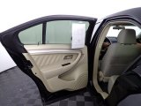 2017 Ford Taurus SE Door Panel