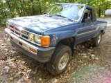 1986 Toyota Pickup SR5 Extended Cab 4x4 Front 3/4 View