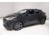 2022 Toyota C-HR XLE Front 3/4 View