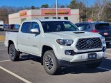 2022 Toyota Tacoma TRD Sport Double Cab 4x4 Front 3/4 View