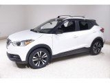 2018 Nissan Kicks SV Front 3/4 View