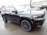 2023 Jeep Grand Cherokee L Summit Reserve 4WD Front 3/4 View