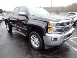 2015 Chevrolet Silverado 2500HD LTZ Double Cab 4x4 Front 3/4 View