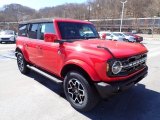 2023 Ford Bronco Outer Banks 4X4 4-Door Front 3/4 View
