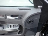 2023 Chrysler 300 Touring AWD Door Panel