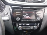 2016 Nissan Rogue SV AWD Controls