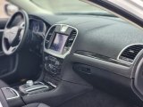 2022 Chrysler 300 Touring AWD Dashboard