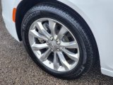Chrysler 300 2022 Wheels and Tires