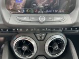 2022 Chevrolet Camaro ZL1 Coupe Controls
