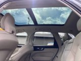 2020 Volvo XC60 T5 Momentum Sunroof
