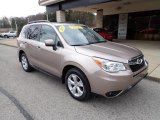 2015 Subaru Forester 2.5i Limited Front 3/4 View