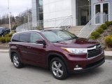 2015 Toyota Highlander Limited AWD Front 3/4 View