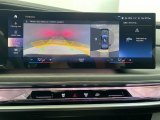 2023 BMW 7 Series 740i Sedan Controls
