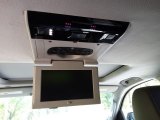 2020 Chevrolet Suburban LT 4WD Entertainment System