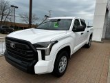 2023 Toyota Tundra SR CrewMax 4x4 Front 3/4 View