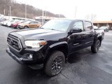 2021 Toyota Tacoma SR5 Double Cab 4x4 Front 3/4 View