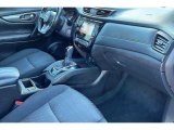 2017 Nissan Rogue SV Dashboard