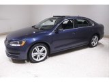 2014 Volkswagen Passat 1.8T SE Front 3/4 View