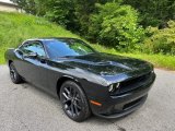 2023 Dodge Challenger SXT Blacktop Front 3/4 View