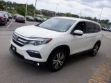 2018 Honda Pilot EX-L AWD Front 3/4 View