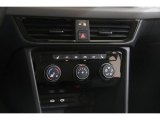2023 Volkswagen Taos S 4Motion Controls