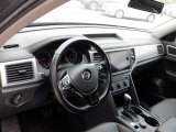 2018 Volkswagen Atlas SE 4Motion Dashboard