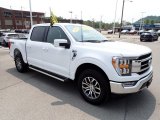 2022 Ford F150 Lariat SuperCrew 4x4 Front 3/4 View