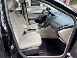 2015 Ford Focus SE Sedan Front Seat