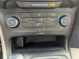 2015 Ford Focus SE Sedan Controls