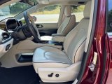 2021 Chrysler Pacifica Limited AWD Black/Alloy Interior