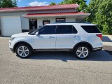 White Platinum Ford Explorer in 2019