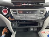 2018 Honda Ridgeline RTL-E AWD Controls