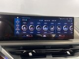 2023 BMW XM  Controls