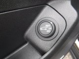 2023 GMC Terrain Denali AWD Controls
