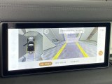 2023 Land Rover Defender 90 X-Dynamic SE Controls