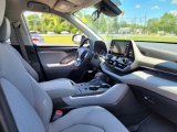 2020 Toyota Highlander LE AWD Front Seat