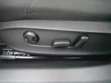 2018 Volkswagen Passat S Front Seat