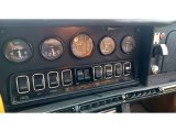 1969 Jaguar E-Type XKE 4.2 Fixed Head Coupe Controls