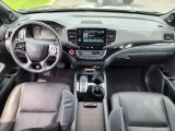 2020 Honda Pilot Black Edition AWD Dashboard