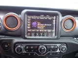 2023 Jeep Gladiator Mojave 4x4 Controls