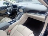 2017 Lincoln Continental Select AWD Dashboard