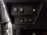 2019 Nissan Rogue S AWD Controls