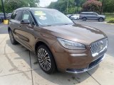 2022 Lincoln Corsair Reserve AWD Front 3/4 View