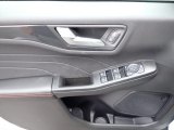 2023 Ford Escape ST-Line AWD Door Panel