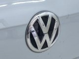 2019 Volkswagen Tiguan SE Marks and Logos