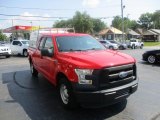 2016 Ford F150 XL SuperCab Front 3/4 View