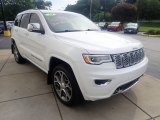 2020 Jeep Grand Cherokee Overland 4x4 Front 3/4 View