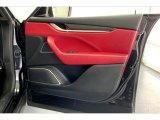 2017 Maserati Levante S AWD Door Panel