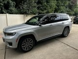2022 Jeep Grand Cherokee L Summit Reserve 4x4 Front 3/4 View